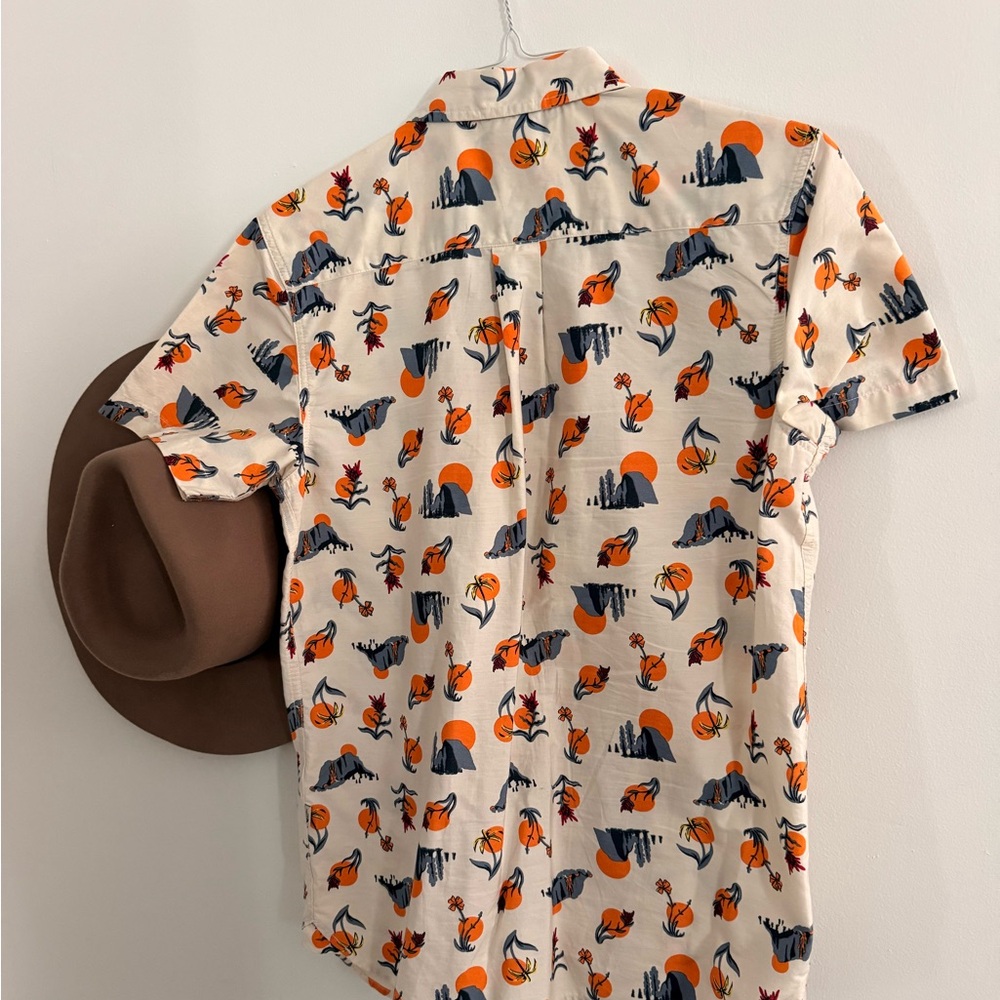 The North Face Orange and Blue Patterned Shirt - Picture 3 of 4